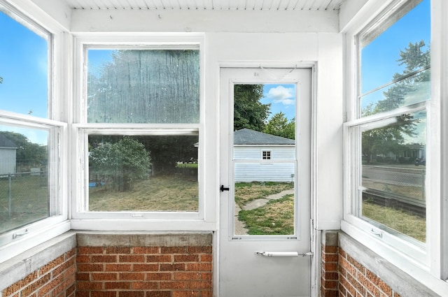 2707 Byron Center Ave SW, Wyoming, MI 49519 - view of unfurnished sunroom