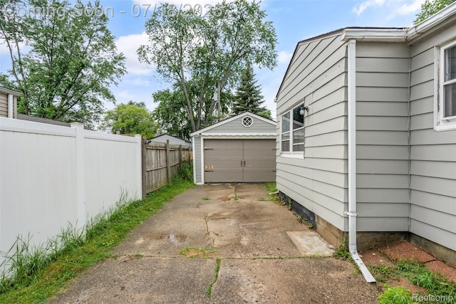 4069 Griffith Ave, Berkley, MI 48072 - photo 18
