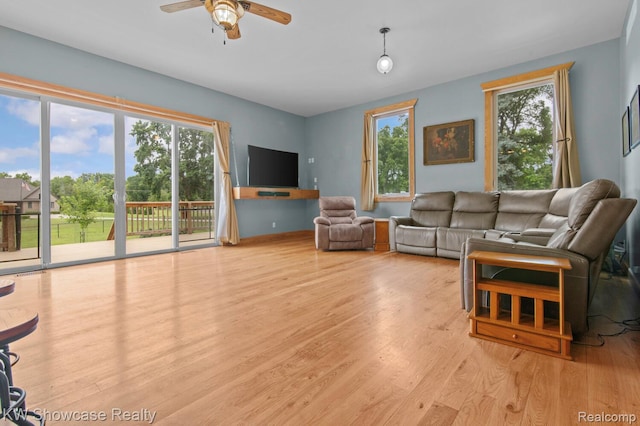 10933 Chicago Rd, Warren, MI 48093 - photo 8