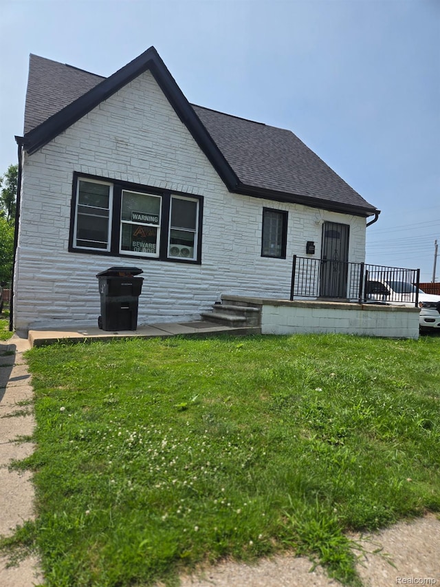 20569 Hickory St, Detroit, MI 48205 - photo 4