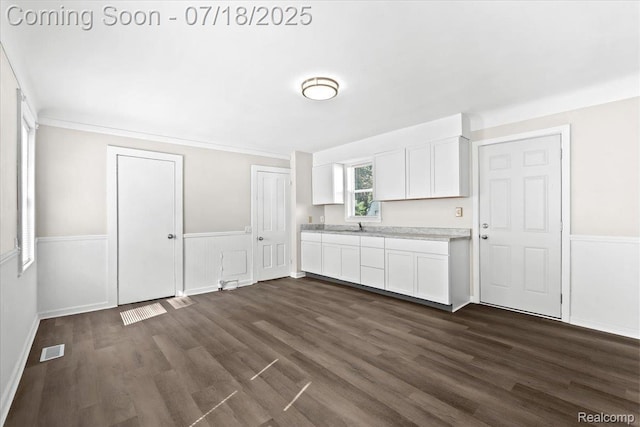 520 E 2nd St, Monroe, MI 48161 - photo 11