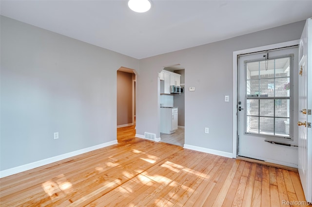 11187 Ziegler St, Taylor, MI 48180 - photo 13
