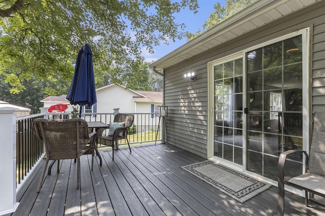 12912 Valley Dr, Wayland, MI 49348 - view of wooden terrace