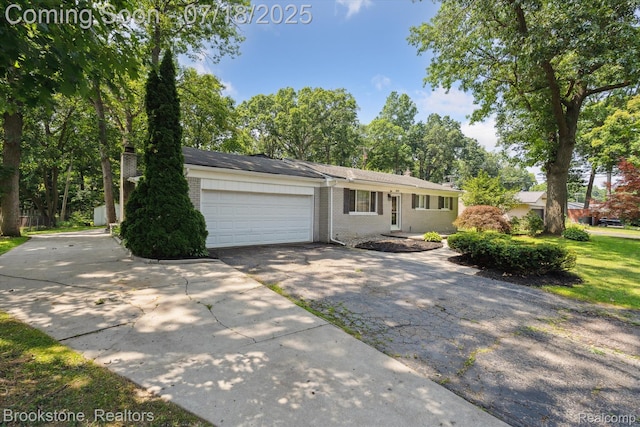 6055 Cramlane Dr, Clarkston, MI 48346 - photo 2