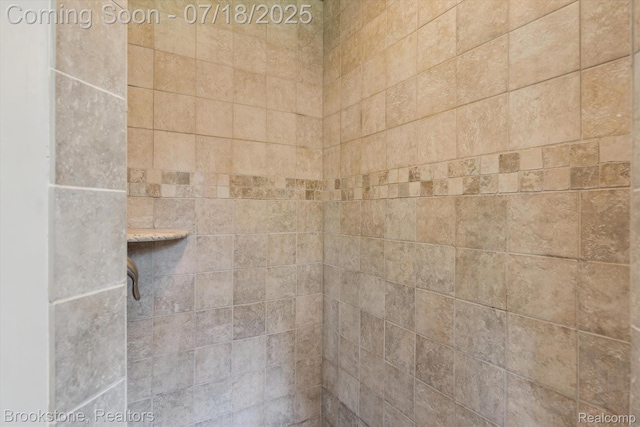 6055 Cramlane Dr, Clarkston, MI 48346 - photo 29