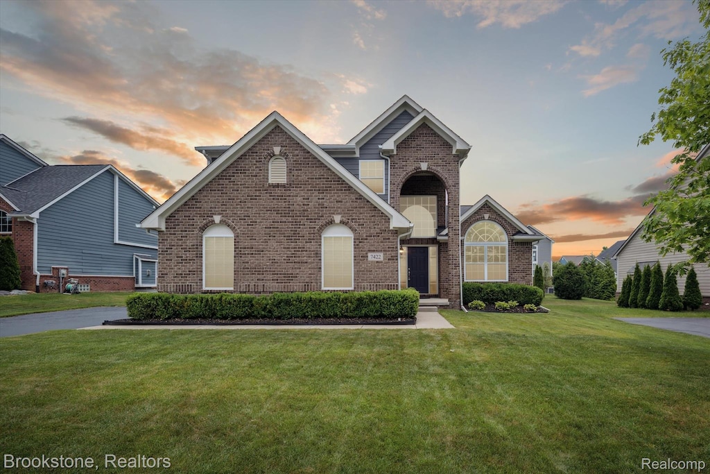7422 S Village Dr, Clarkston, MI 48346 - photo 1