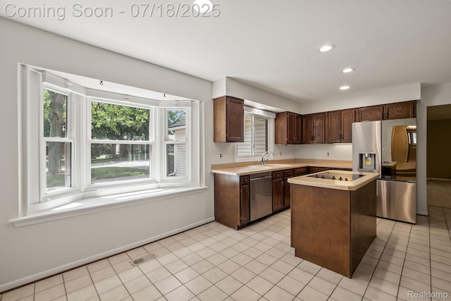 663 Lake Forest Rd, Troy, MI 48309 - photo 15