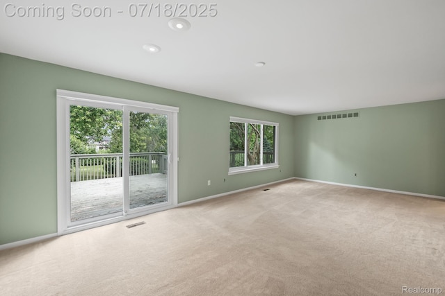 663 Lake Forest Rd, Troy, MI 48309 - photo 11