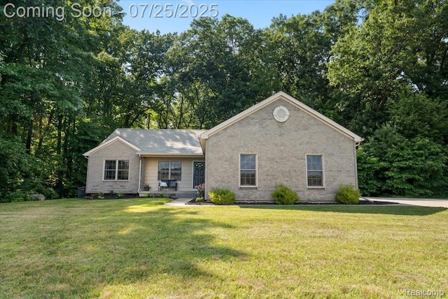 7780 Hidden Circle Dr, Byron, MI 48418 - photo 1