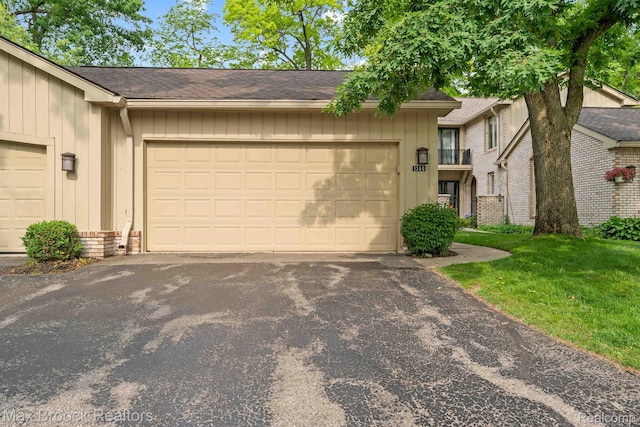 1360 Bramblebush Run, Bloomfield Hills, MI 48304 - photo 32