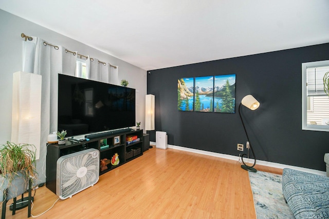 1101 Heritage Dr, Saline, MI 48176 - living room with wood finished floors and baseboards