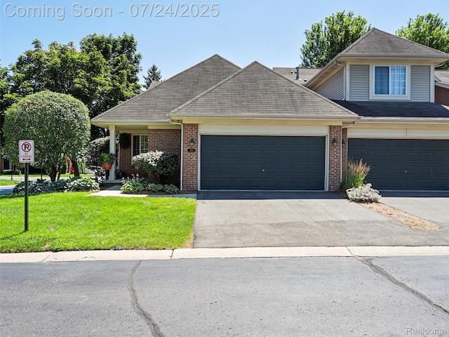 320 James Cir, Royal Oak, MI 48067 - photo 1