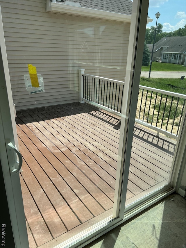 13339 Whispering Pines Ct, Linden, MI 48451 - view of deck