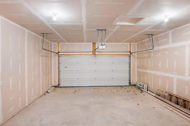 13339 Whispering Pines Ct, Linden, MI 48451 - view of garage