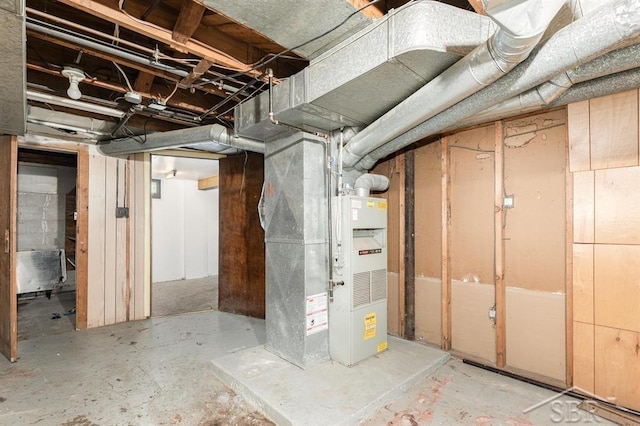 114 E Sugnet Rd, Midland, MI 48642 - unfinished below grade area with heating unit
