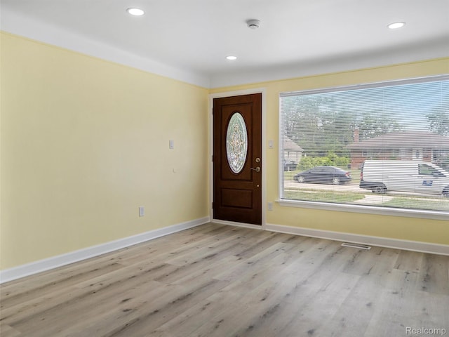 28405 Stuart Ave, Southfield, MI 48076 - photo 4