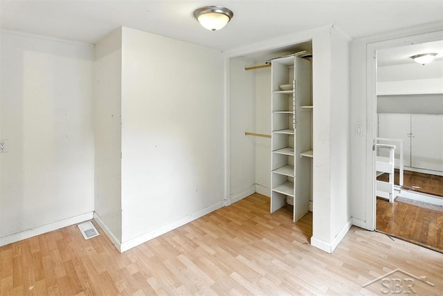 3704 Concord St, Midland, MI 48642 - view of closet