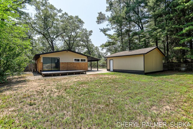 2906 Riverview Ave, North Muskegon, MI 49445 - photo 32