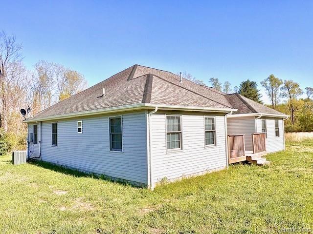 2095 M 140, Benton Harbor, MI 49022 - photo 2