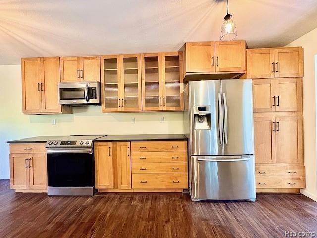 2095 M 140, Benton Harbor, MI 49022 - photo 11