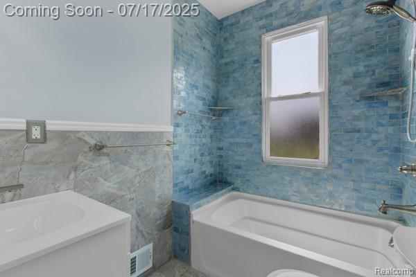 1535 Garland St, Detroit, MI 48214 - photo 9