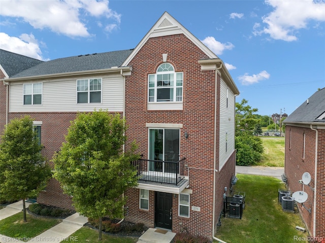 275 E Palmer St, Detroit, MI 48202 - photo 2