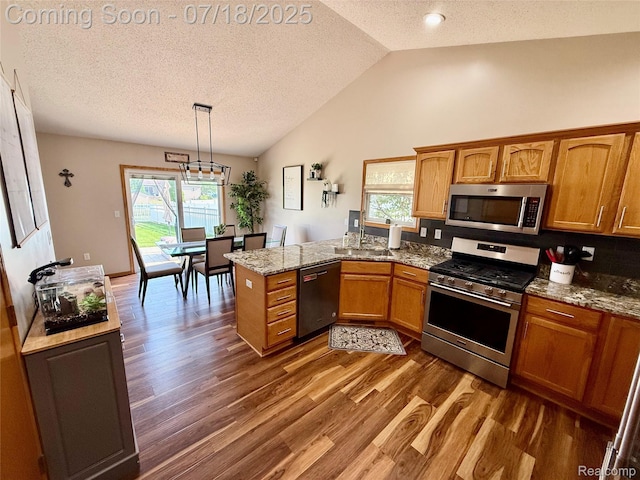 2242 S Kara Dr, Bay City, MI 48706 - photo 8