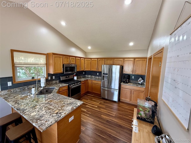 2242 S Kara Dr, Bay City, MI 48706 - photo 7