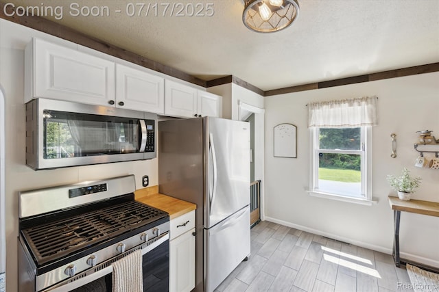 231 Ponchartrain Dr, Fenton, MI 48430 - photo 7