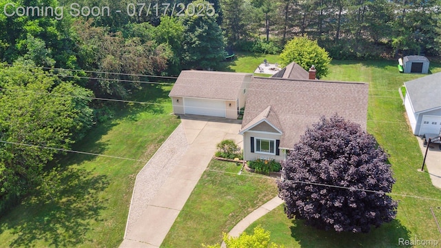 231 Ponchartrain Dr, Fenton, MI 48430 - photo 32