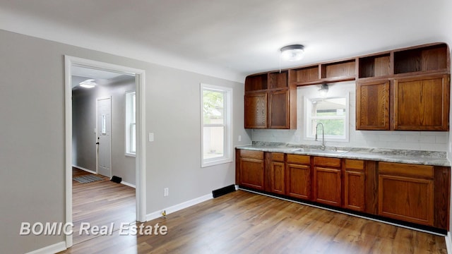 531 W Vienna St, Clio, MI 48420 - photo 2