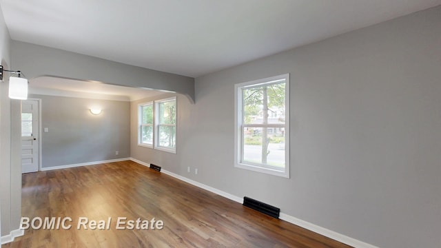 531 W Vienna St, Clio, MI 48420 - photo 13