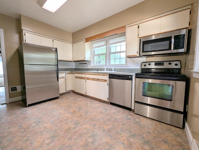 16 N Center St, Bangor, MI 49013 - photo 12