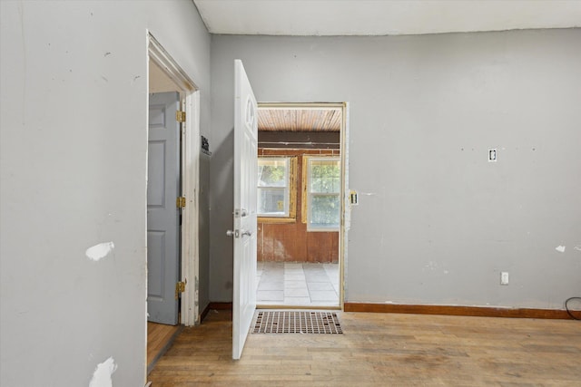 631 Watkins St SE, Grand Rapids, MI 49507 - photo 6
