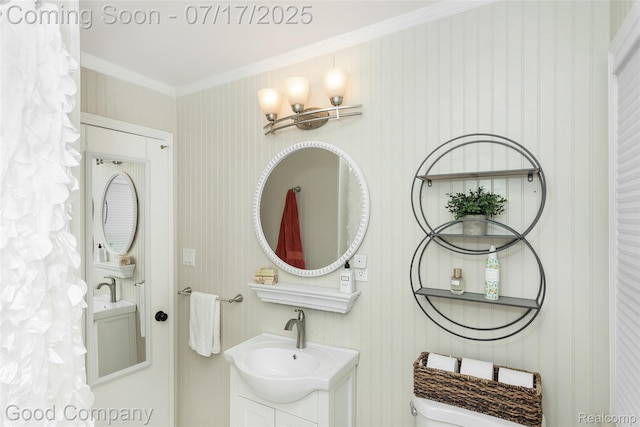 2404 Rowland Ave, Royal Oak, MI 48067 - bathroom featuring ornamental molding and vanity