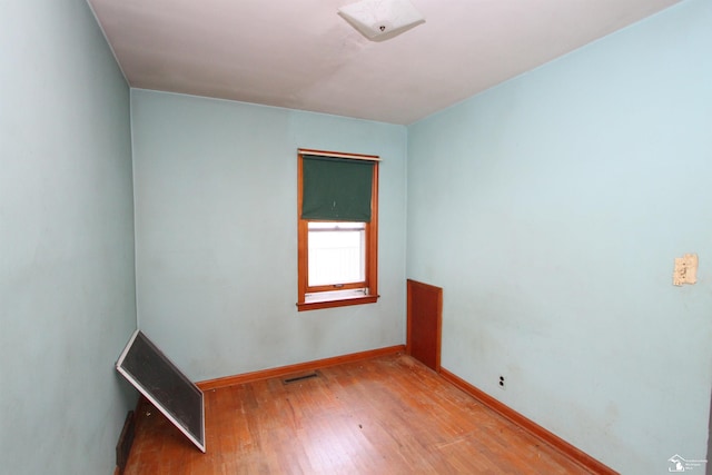 15439 Keegan Rd, Monroe, MI 48161 - unfurnished room with hardwood / wood-style floors and baseboards