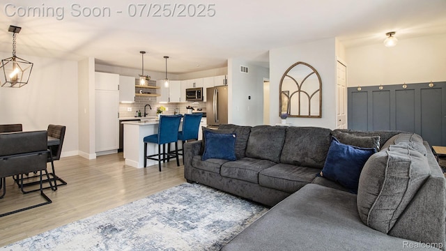 717 Eastwind Dr, Livonia, MI 48188 - photo 5