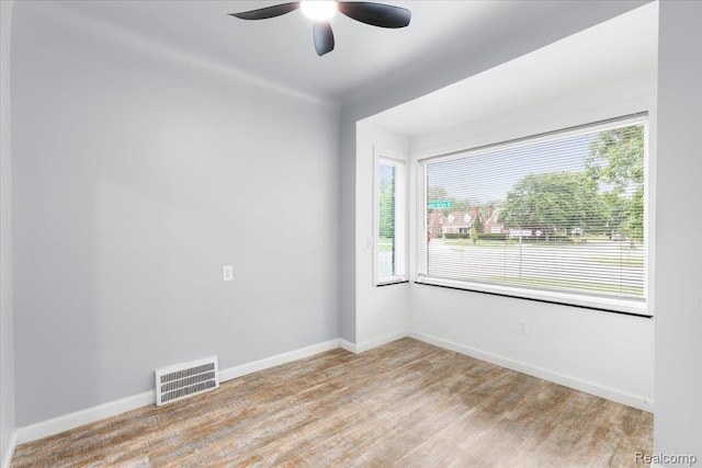 8355 W Outer Dr, Detroit, MI 48219 - photo 9