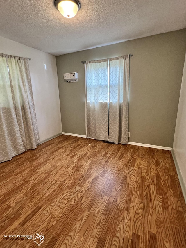 2006 Friel St, Burton, MI 48529 - photo 7