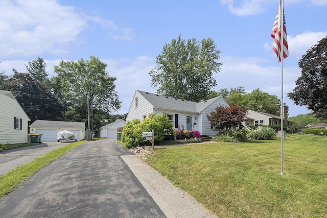 206 W Mckay St, Saline, MI 48176 - photo 1