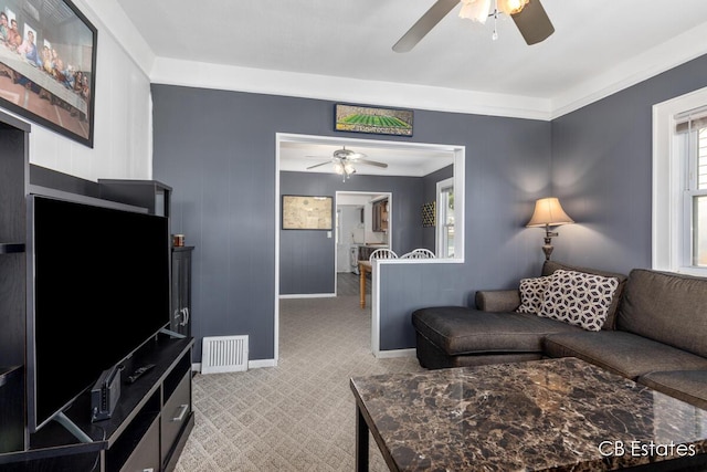 45 Murray St SW, Grand Rapids, MI 49548 - carpeted living room with ceiling fan