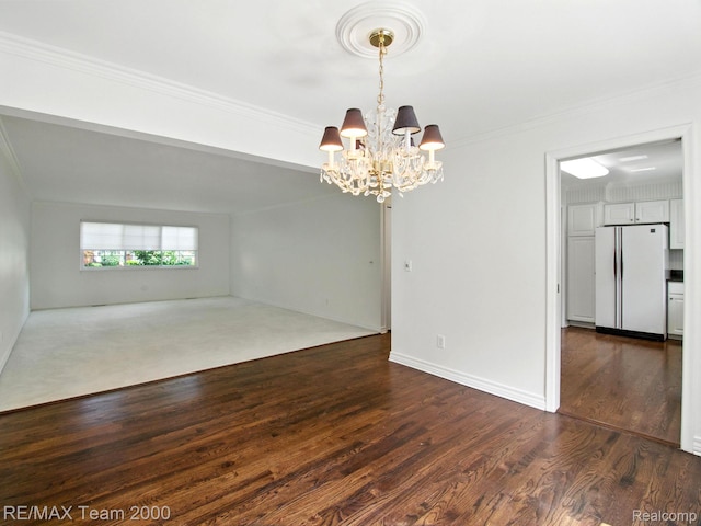 1711 Huntingwood Ln, Bloomfield Hills, MI 48304 - empty room with a chandelier, crown molding, and dark wood-style flooring