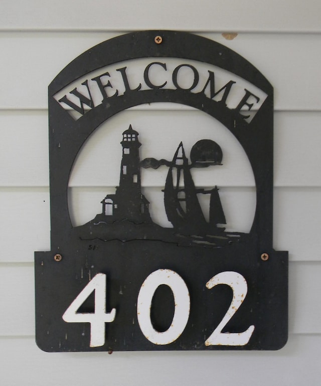 402 N Park St, Ludington, MI 49431 - photo 6
