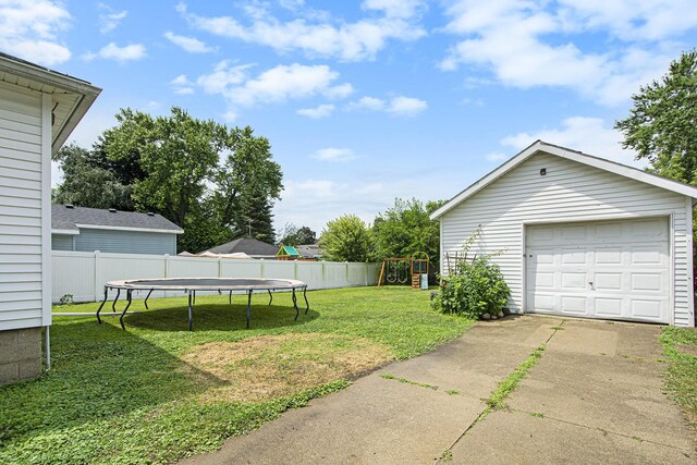 818 Eaton St, Jackson, MI 49202 - photo 29
