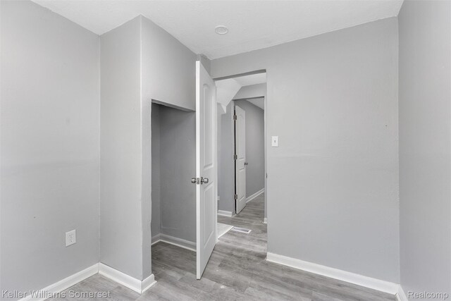 25511 Pennie St, Dearborn Heights, MI 48125 - photo 16