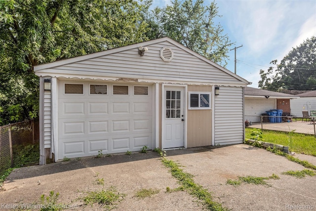 25511 Pennie St, Dearborn Heights, MI 48125 - photo 22