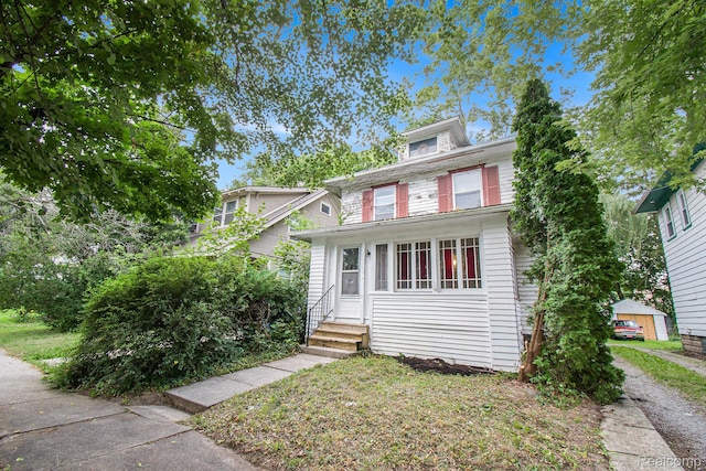 122 N Hayford Ave, Lansing, MI 48912 - photo 1