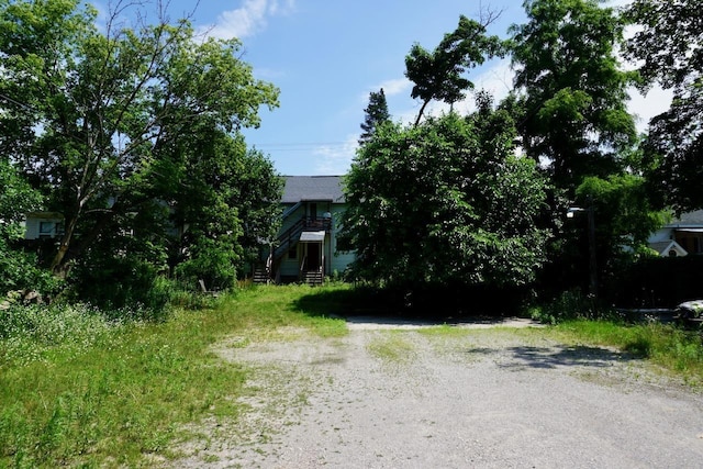 204 S Division St, Traverse City, MI 49684 - photo 2