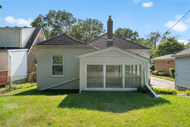 181 Navajo Ave, Pontiac, MI 48341 - photo 22