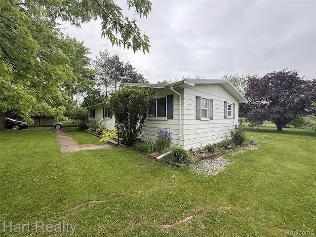 6455 Mayville Rd, Marlette, MI 48453 - photo 3